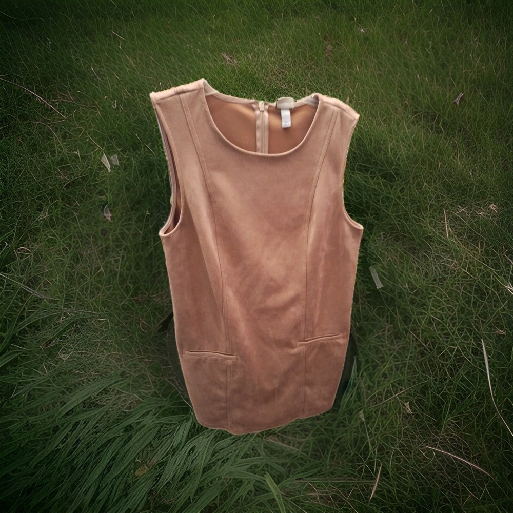 Beige Sz12 Faux Suede Straight Jumper Zippered Back Two Pockets At Hem In Front